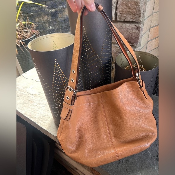 Coach Tan Leather Madison Phoebe Pebbled Orange Purse - Picture 1 of 6